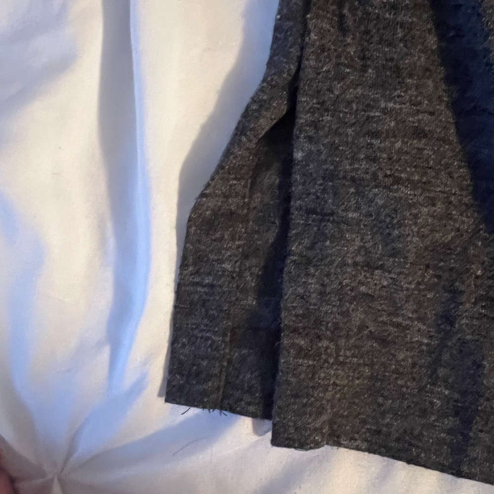 Loft 
Mock turtleneck 
Tunic length
Size medium 
Grey